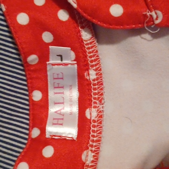 💙🏍Red Polka Dot Sleeveless Top - Picture 7 of 9